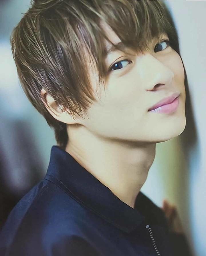 紫耀くん！Happy birthday(^^)
24歳おめでとう🎊
いつも天然キャラだけど、歌うと別人のようにカッコイイ❤️❤️
そのギャップにやれれます笑
昨年は会えなかったけど、今年は
会えるかな？？紫耀くんにとって
良い1年となりますように。
大好きです💕

#平野紫耀誕生祭