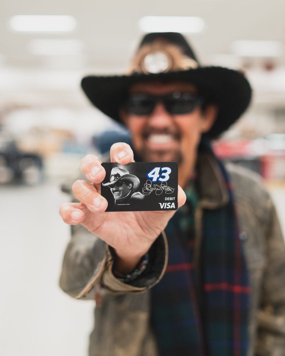 LEGACYMotorClub's tweet photo. ICYMI: @rellevate and Richard Petty Announce the Richard Petty Icon Gift and Rewards Cards

Order yours now, a portion of the proceeds goes to @VictoryJunction!  

https://t.co/daUbSxHIDx https://t.co/0gwDTbA73f