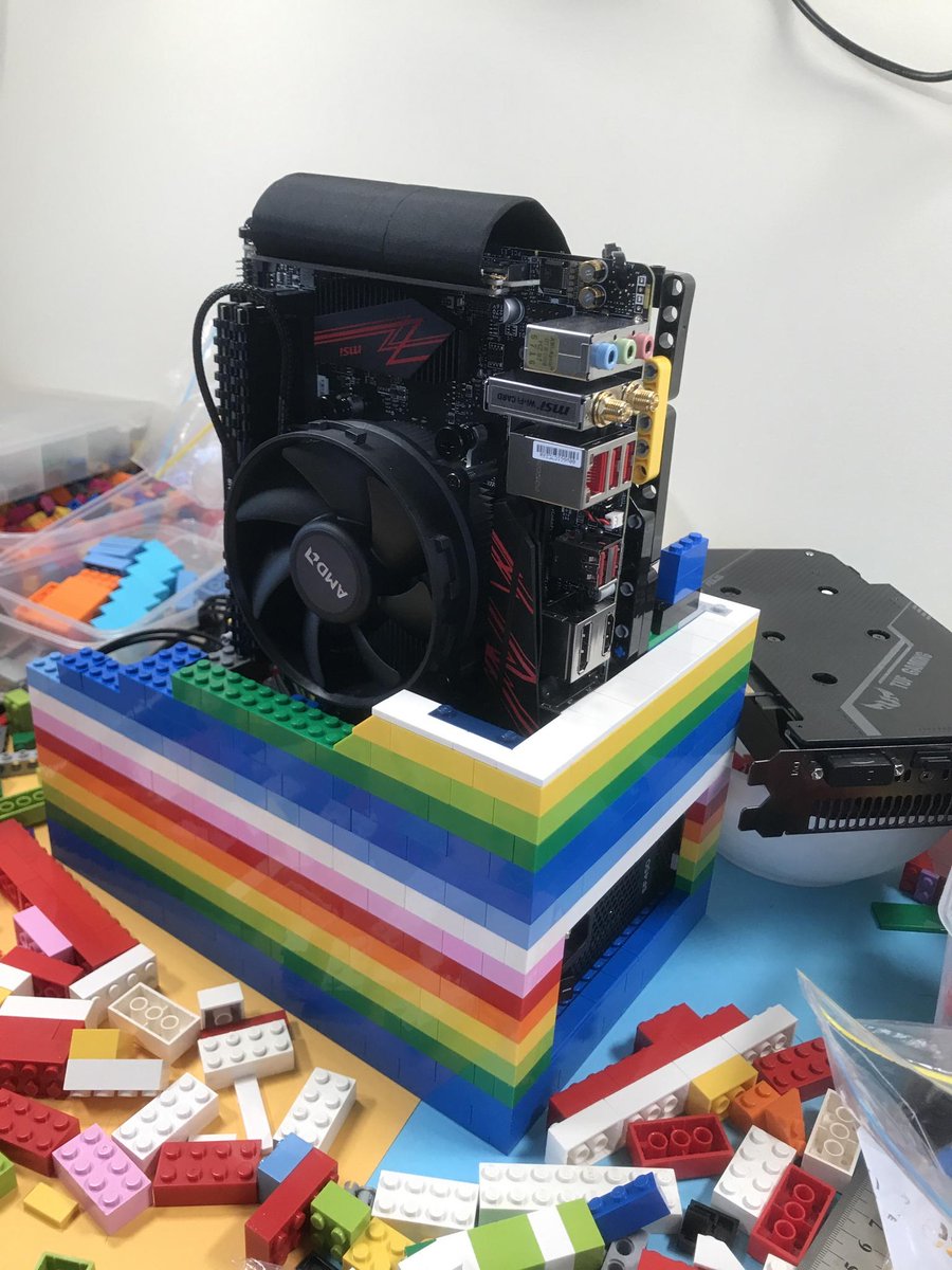 Newegg's tweet photo. This takes "PC Building" to a whole new level 💯  #NationalLegoDay

📸 https://t.co/cWACpW8rI2 https://t.co/cFGCPscQ28