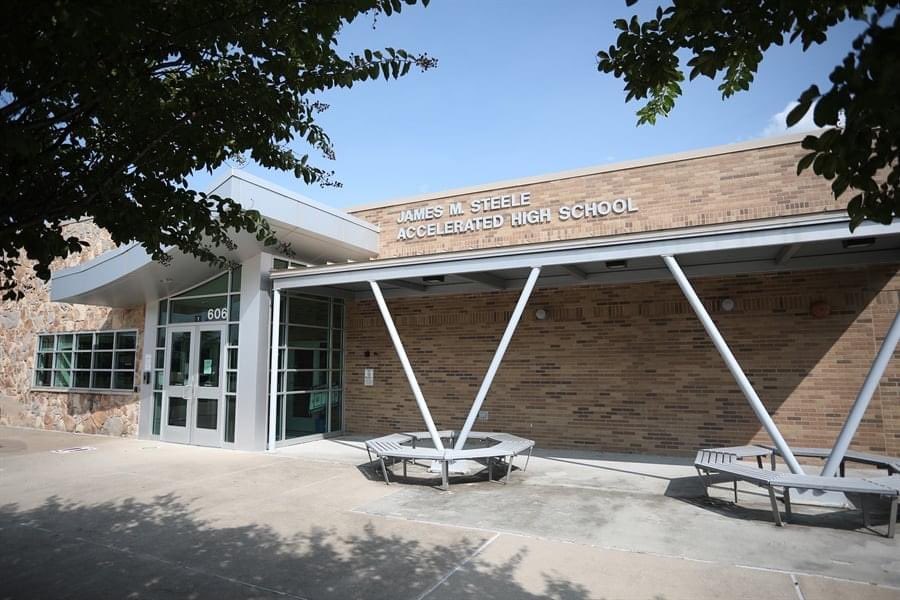 steele_echs's tweet photo. Northwest ISD’s Board of Trustees voted unanimously to move forward with plans to transition Steele AHS to an Early College High School for the 2021-2022 academic year. #SteeleNation #EarlyCollegeHighSchool @NorthwestISD
To Learn more follow this link: https://t.co/AlTqkL8ohX https://t.co/wwZ0EArCXl