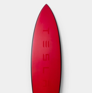 Recently we featured the KFC surfboard, not to be outdone Tesla is now on board too! 

#teslamerch #interestingmerch #catchingwaves #newwave #poweredbyhuman #surfboards #collectables #redsurfboards #merchideas
cubicpromote.com.au/blog/teslas-pr…