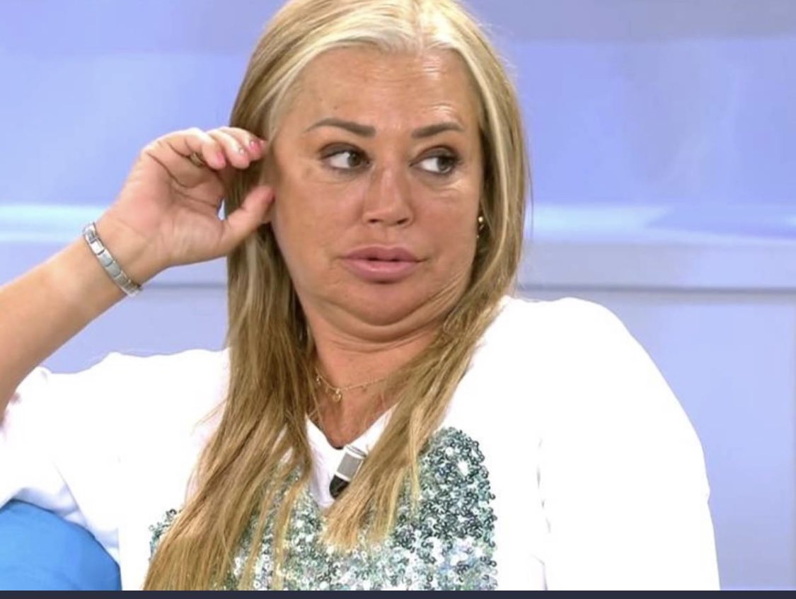 aanghy_'s tweet photo. Yo viendo los motivos por los cuales suena la alarma
#LaIslaDeLasTentaciones2 https://t.co/nn1kMRrp82