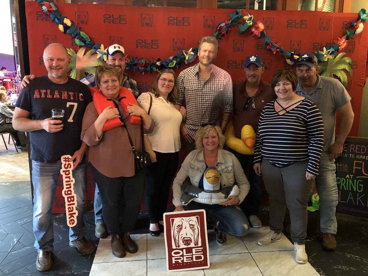 themightons's tweet image. #BellLetsTalk about this crew! @DaleEccles19