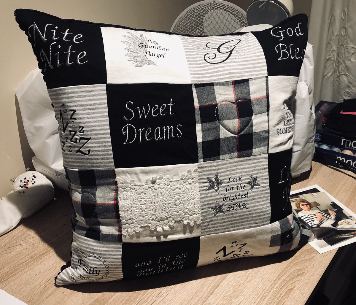 ArtibellaCrafts's tweet image. 💞 I never fully appreciate this craft until I made this for my daughter a few months ago.
Miss you so much Mum x #memorycushion #memorypillows #keepsakes #littleartibellacrafts #handsewing #lovetosew #yorkshire