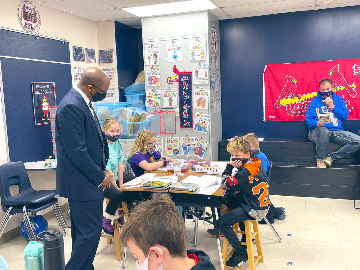 Such a blessing to have Dr. Cain, Sandy Garber &amp; Erin Abbott visiting BTE today! Grateful for their leadership &amp; time today with our kiddos. 💙#WSDIsThePlaceToBe #WolfPupPride 🐾