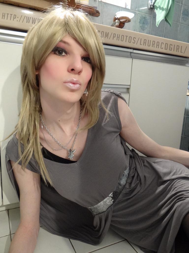 Man seeking a tranny