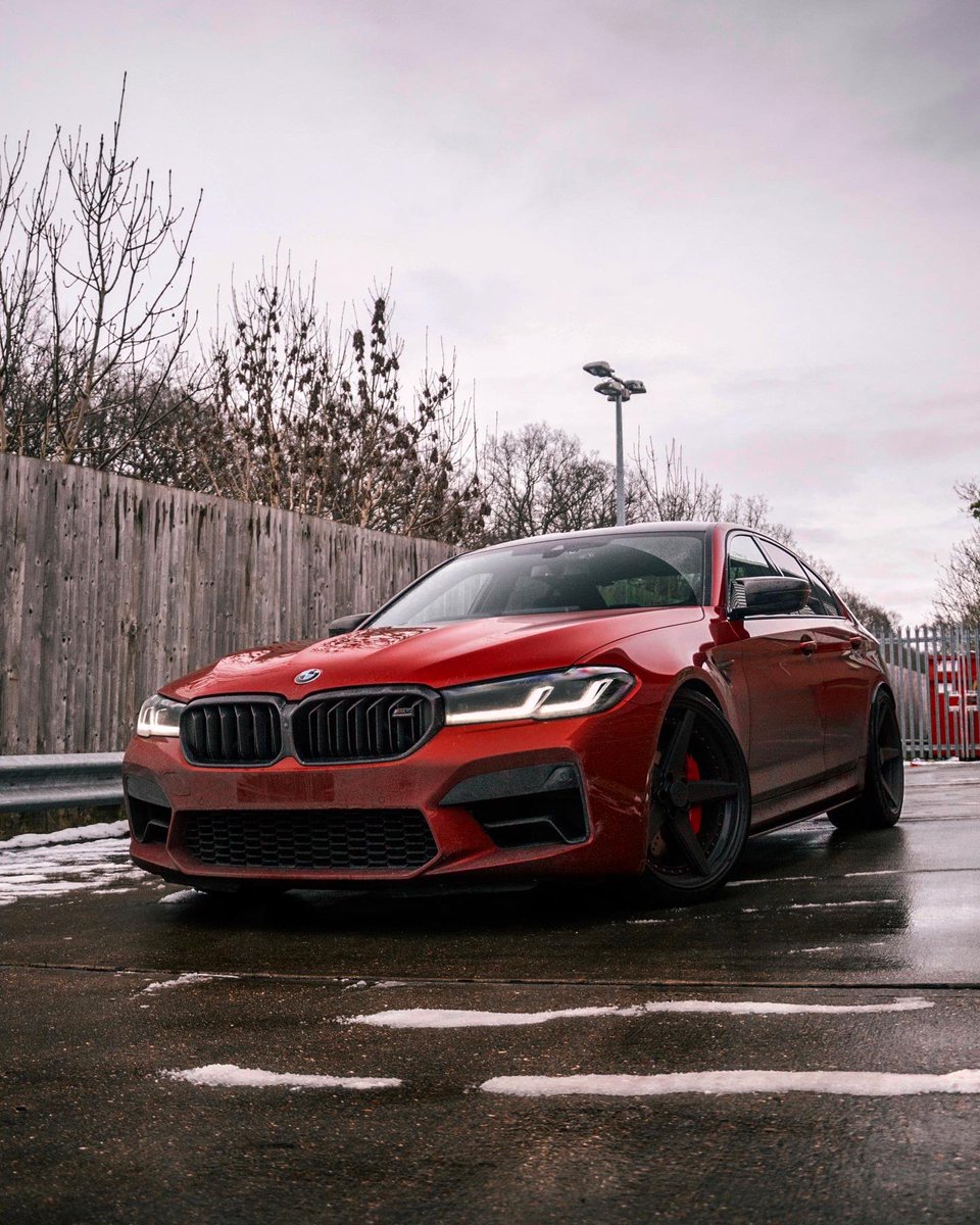 PerformanceR44's tweet photo. First Facelift F90 M5 to head into our Workshop leaving with Our Full Length Gloss Carbon Side Skirts 😍
—
🏁 MHC 🏁
🖥 https://t.co/5OylYN17Hq
🎥YouTube/R44Performace
📦Exterior Styling Specialist
©️#MHCLDN
—
#F90M5 #F90 #F900wners #Facelift #Orange #F90M5 https://t.co/KuRyNGEcdg