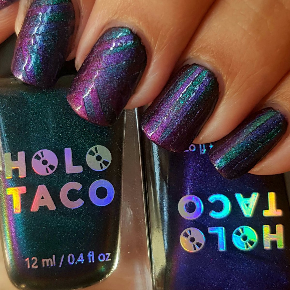 Verduni_'s tweet photo. Un poquito mรกs cerca el recirpocal gradient de #HoloTaco #MissedShift y #PurpleWithEnvy ๐คฉ๐
๐ผ @nailogical soy adicta a todo lo de @holotaco ๐คฉ๐ https://t.co/ycdlooXx1o