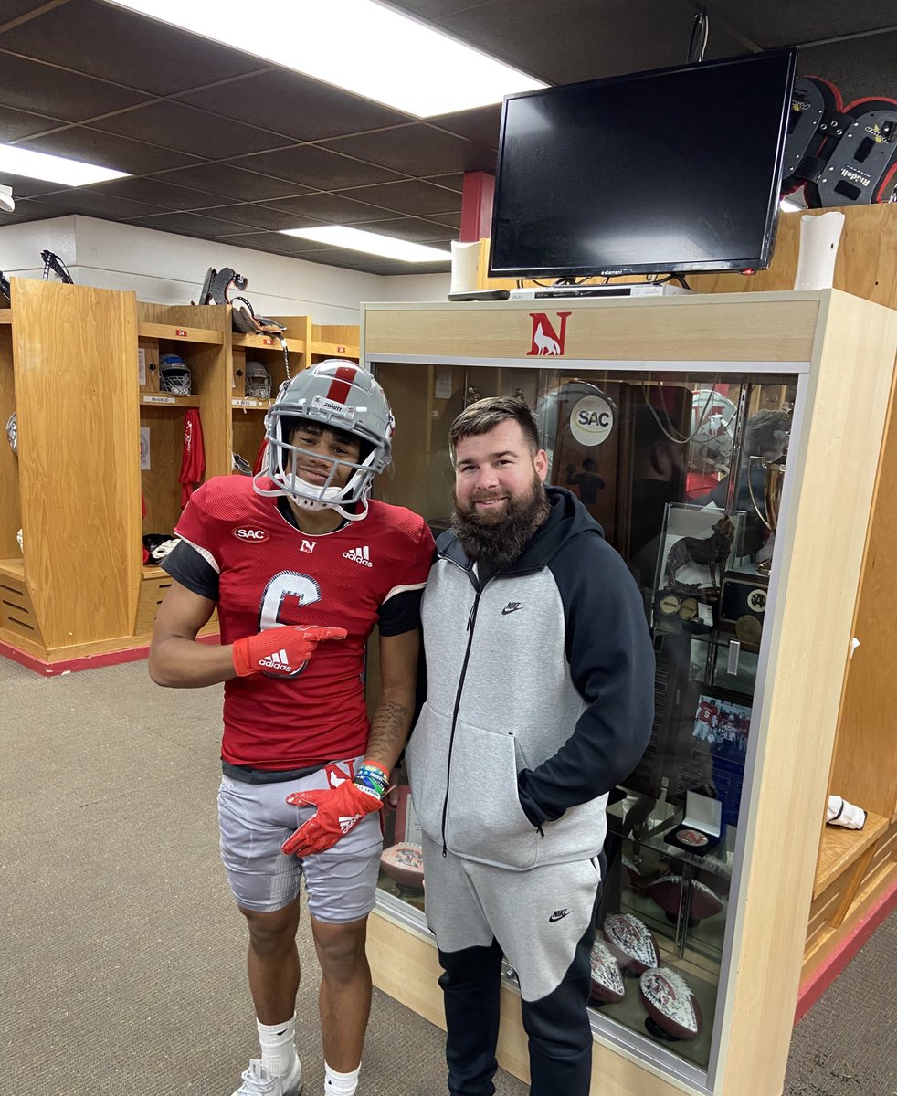 CoachMata's tweet photo. Another great visit for our guy @MiegwelL congrats again on another opportunity!!!! #theland #warriorway #fearthespear https://t.co/f4bjPkZA97