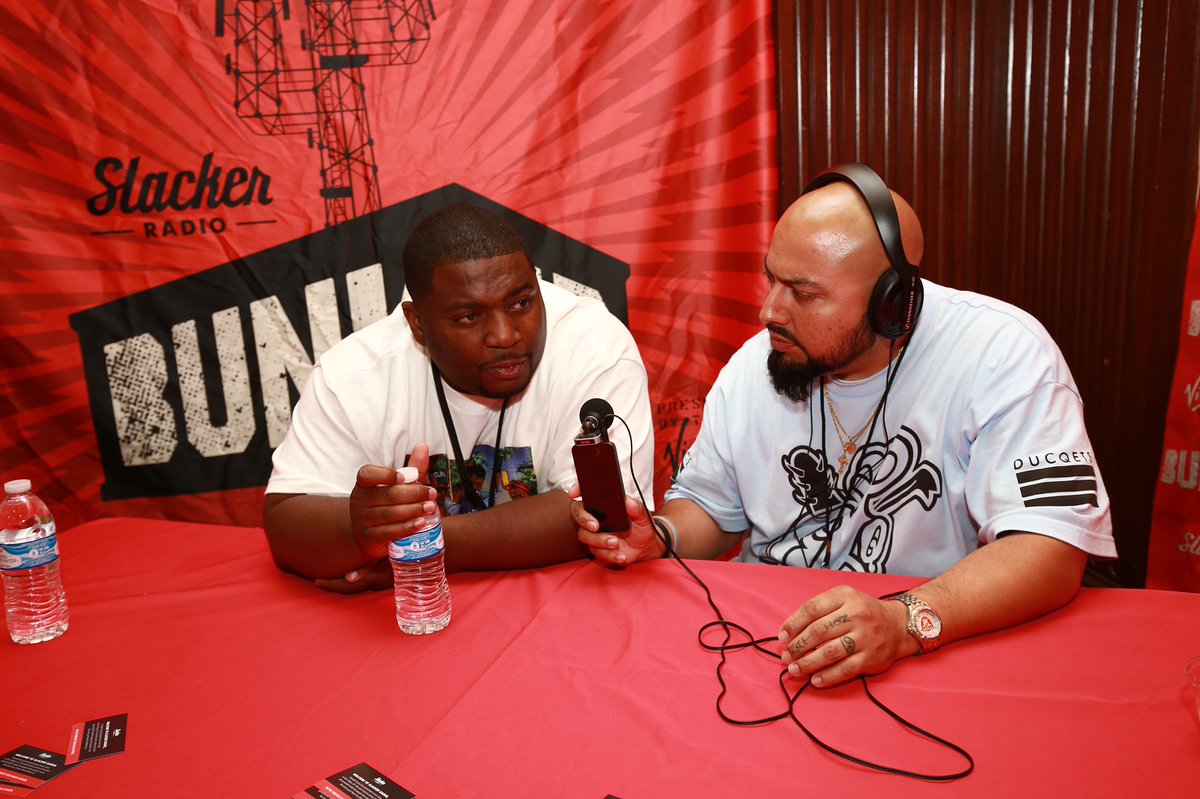 RadioRaymondT's tweet photo. Happy Born Day To The Fam @SylvonMarshall 
SOLID Since Day 1!!! 

#TBT #UrbanNetwork #Music #Industry #Conference https://t.co/nCLkzhlS8E