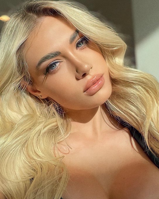 Watch Summer Soderstrom 💗's leaked NSFW photo on TwXstars