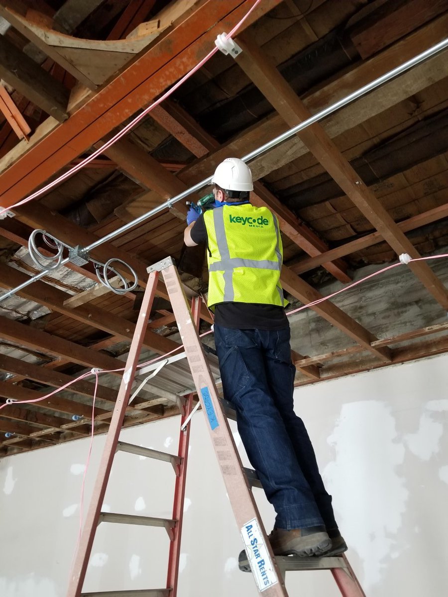 KeyCodeMedia's tweet photo. UC Davis recently upgraded #AV in 5 lecture spaces. Install included #structuralcabling, #projectors, #speakers, and @Crestron.
Check out the full story which includes install photos and a conversation with the UC Davis team:
https://t.co/aNxtXxKQCa https://t.co/LS5YdQgmYS