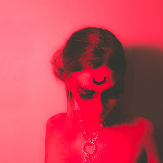 I put a spell on you https://t.co/qYXF5ReSOB<a href="/tag/fishnets"class="tags"><span>#fishnets</span></a>