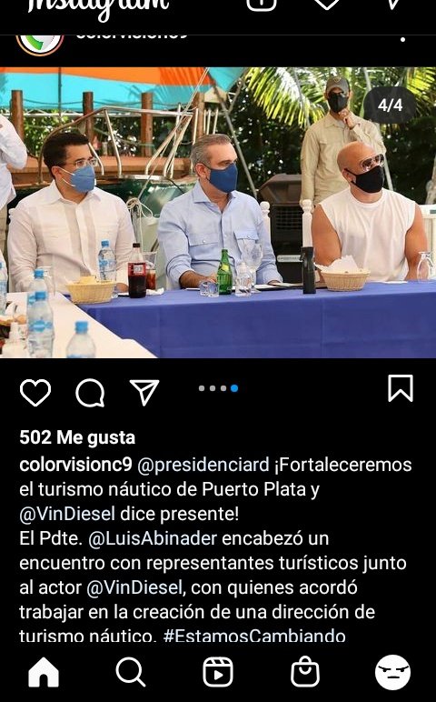 Sebas75412474's tweet photo. @WefereYT Vin Diesel contribuye con el desarrollo de mi país apoyando a nuestro presidente https://t.co/NYAXlfLXaS