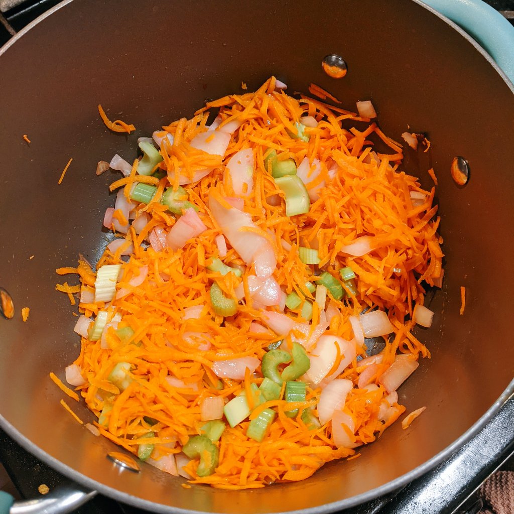 Anyway, first you saute the vegetables. In this instance, onions, carrots, and celery. I don't use cabbage. Ukrainian Twitter please forgive me, my Belarusian-Jewish family believes it's wrong and I have to respect my roots.