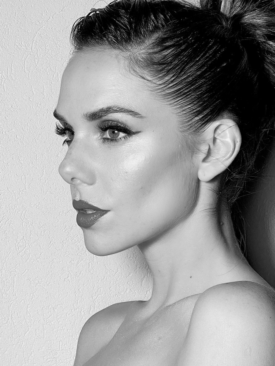 Lo HERMOSA que sos mi Amooooorr!!! 😍😍😍😍😍😍 🔥🔥🔥🔥🔥🔥 
Me podes de punta a punta 💖💖💖💖💖💞💞💞💞💞