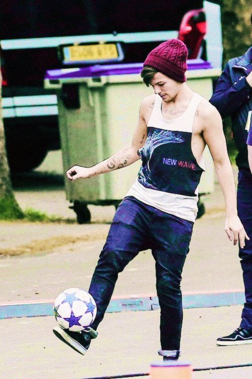 I REFUSE TO BELIEVE THIS WAS JUST ON A NORMAL DAY NOPE