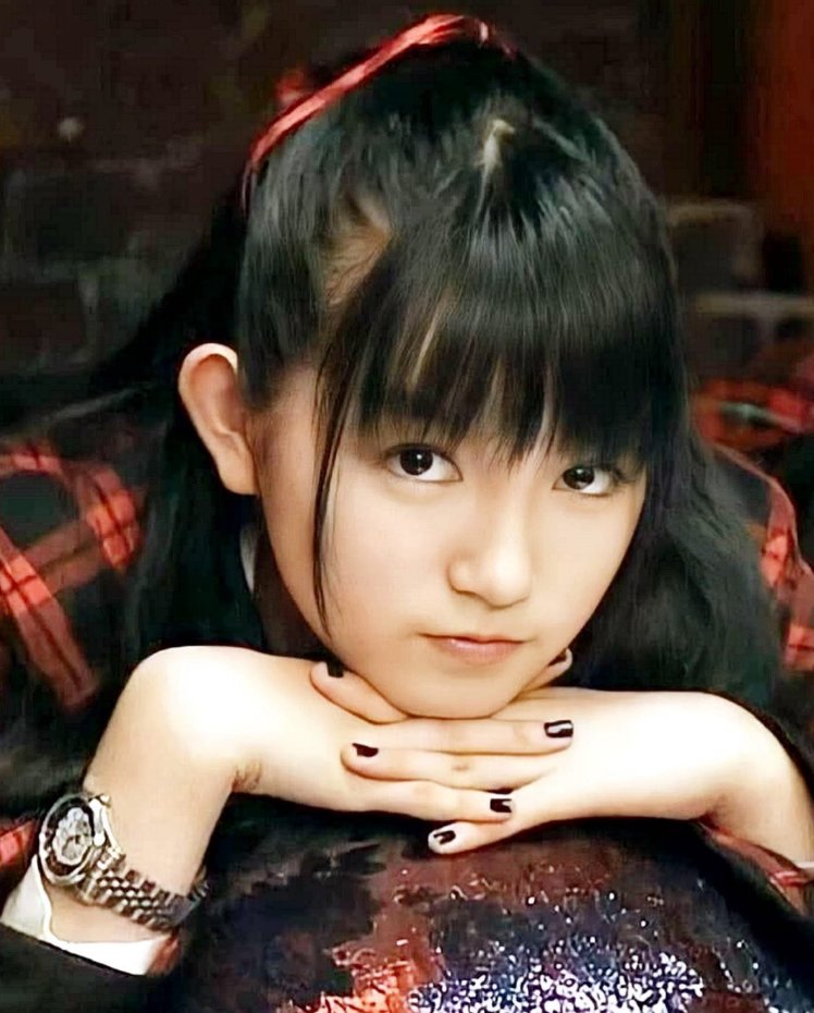 MTLGLXY's tweet photo. Have a great Friday everyone. 🦊👑 #BABYMETAL #SUMETAL #ThatJacket 🌸 #SakuraGakuin10Years https://t.co/cQjNPqN3Xm