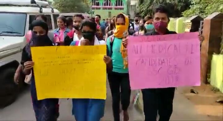 Akshay01721919's tweet photo. @Ranbir_Crpf 3 बार कटऑफ निकलने के बाबजूद भी फाइनल कटऑफ को 14 अंक बढ़कर हटा दिया 55000 स्टूडेंट्स को😭 #justicesscgd2018
Sit Khali Hai jab Ki 1 lakh 11 hazar ab aap hi 😭😭😭 https://t.co/62McGC2r6v https://t.co/1YNet7W7VE https://t.co/TUBXUOElP5