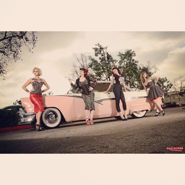 PinupPost's tweet photo. [pinupgram] :: timmiegeezpics :: Shared from Bad Bones Photography
#ford #pinupgirls #pinupart #pinup #pinupstyle #pinupmodels #pinuplifestyle #pinuplook #pinupgal #pinupbabes #pinupgirlclothing #pinuptattoo #pinupworship #pinups #pinupgirlstyle #pinuplife #pinupfashion #pinu https://t.co/2UGByuZLCH