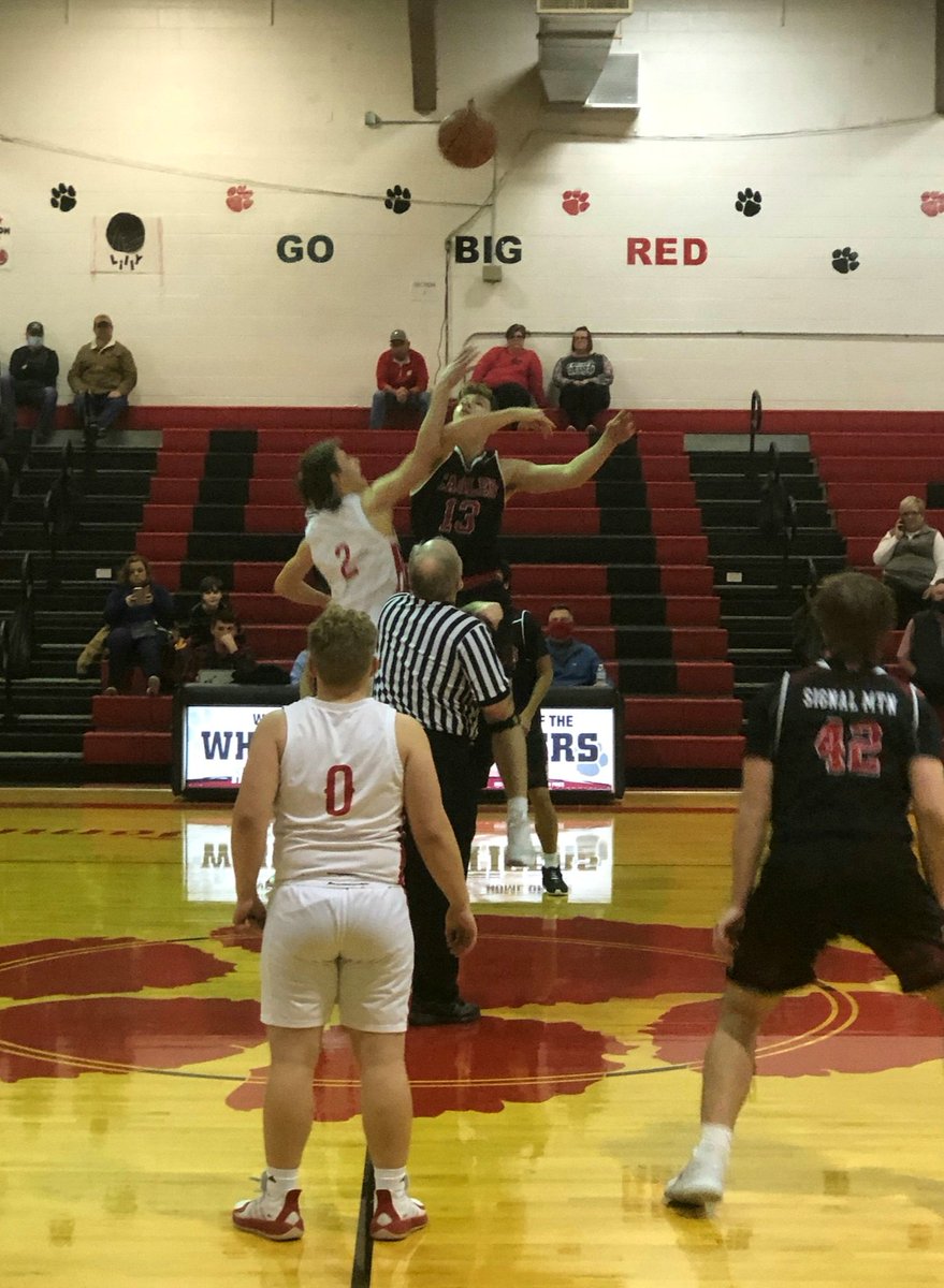 SMMHSEagles's tweet photo. #HSVarsity game is under way with
@SignalHoops at Whitwell tonight. #GoEagles πβ€π¦
#SMMHSsoars https://t.co/XLffyFXhdm