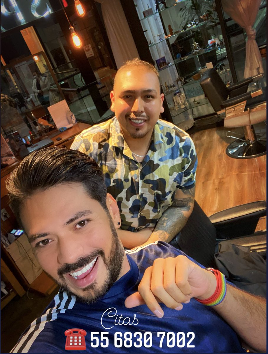 Ruberli_mx's tweet photo. Si estΓ‘s pensando en hacerte un cambio de imagen o bien ir a cortarte el cabello te recomiendo visites @TheBarbersSpaMx #sanjoseinsurgentes #yaestamosaviertos
haz tu cita βοΈ 55 6830 7002
#barberia #barber #instabarber https://t.co/kxUfQPEqJ4