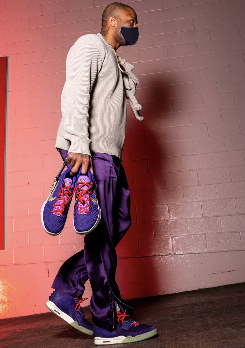 NBAKicks's tweet photo. PJ Is Not Messing Around!!

PJ Tucker debuts his Yeezy inspired Nike Kobe 6 PE on TNT! #NBAKicks https://t.co/eX0bU1hi1s