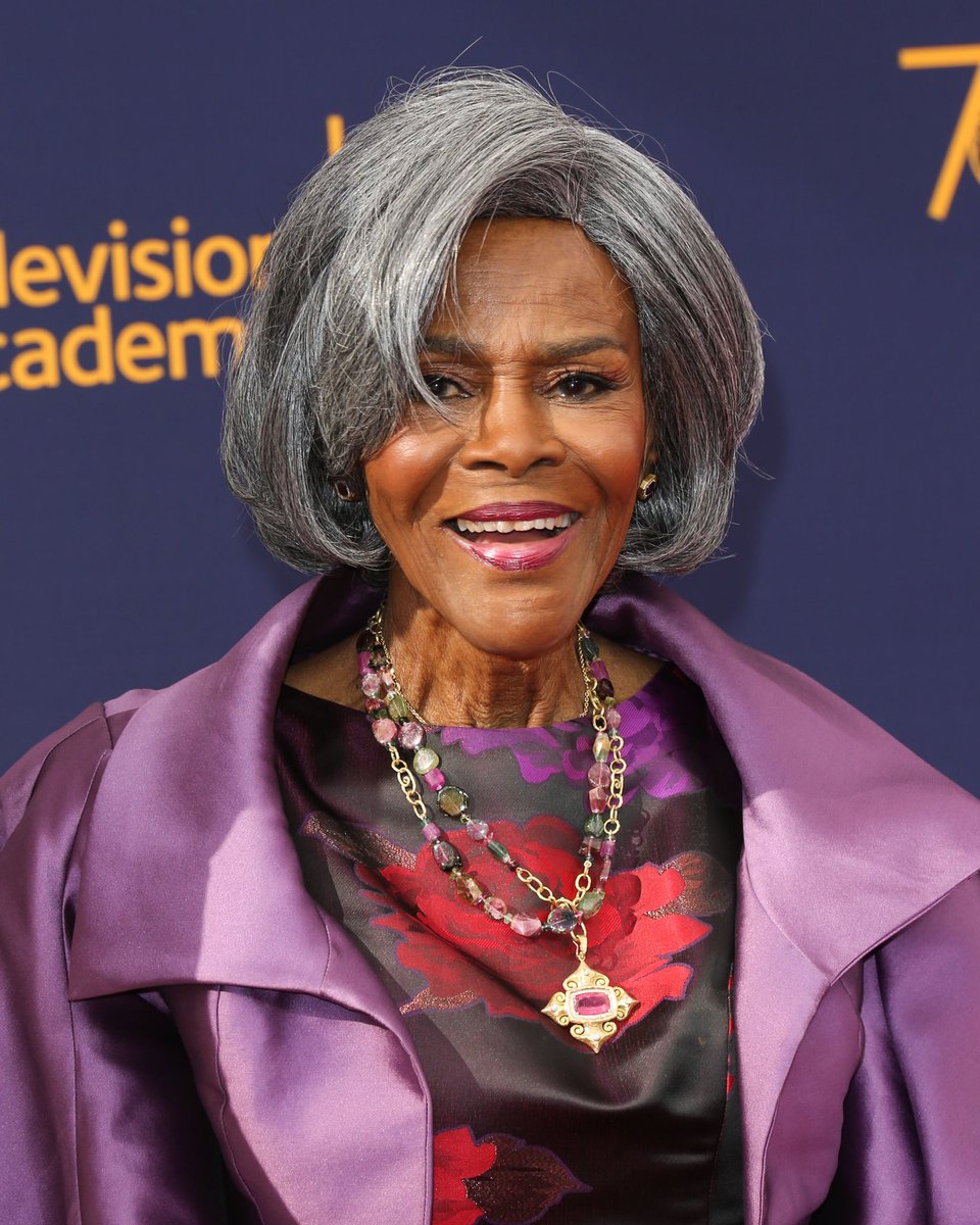 TuckerArien's tweet photo. I feel like I just lost a close elderly relative. This beautiful Queen lived an amazing life, and I can do nothing more today than to honor one of the greatest to ever do it! Rest in Power, Cicely Tyson 🕊 https://t.co/dbTczezW5A