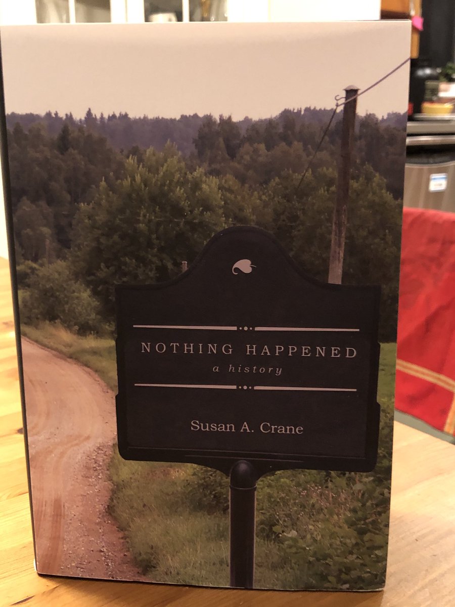 barbara_seligma's tweet image. Today ⁦@POTUS⁩ rescinded the #globalgagrule &amp;amp; removed restrictions on #TitleX. And, I received the first book in my ⁦@SeminaryCoop⁩ #fronttable subscription. It was a good day.