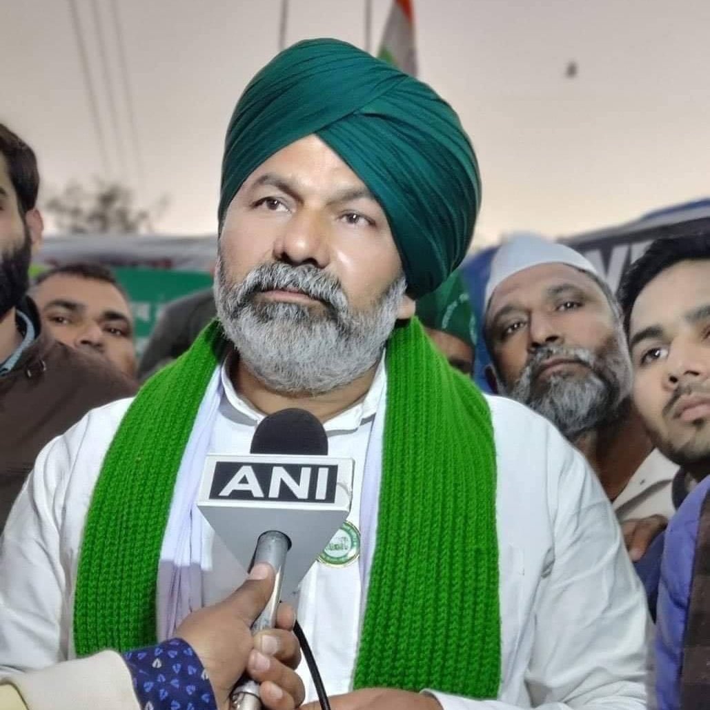 Retweet this as much as possible and bring it to the first place in world trending. #मोदी_कायर_है