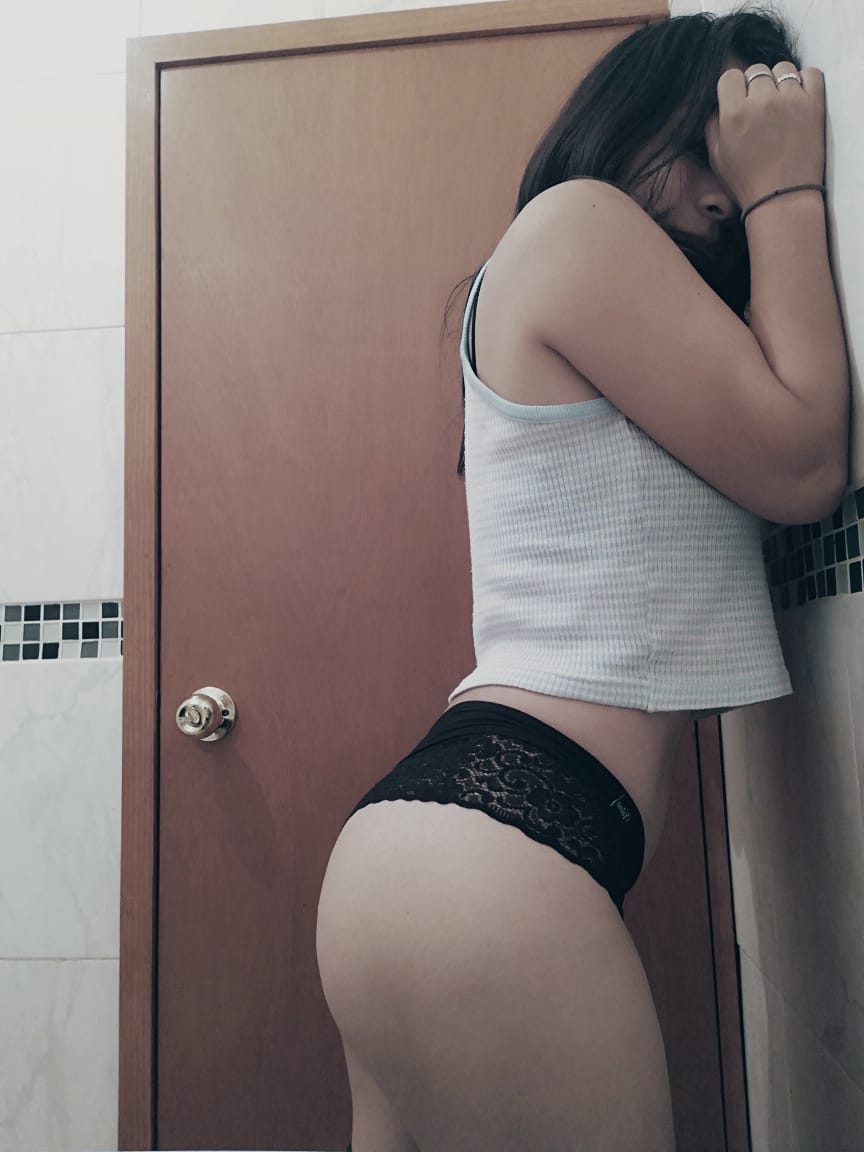 Thechalyshot's tweet photo. Tengo promoción para mi pack🤤🤤🤤❤🔥❤🔥😈😍 pregunta por la promoción!!😍🤤🤤🤤🤤🤤🔥😈 dura hasta mañana 🤤🤤🤤🤤 https://t.co/PFBEzx1cAZ
