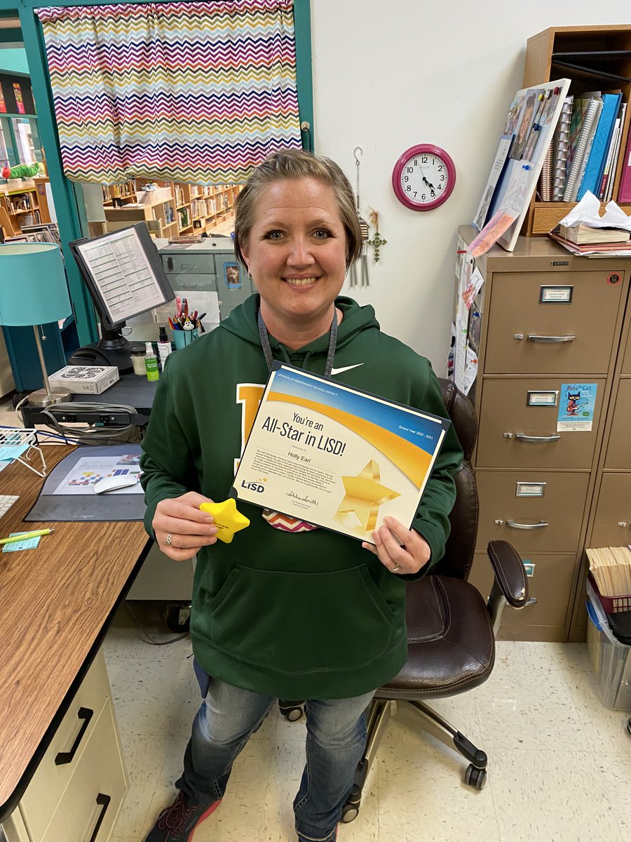 Holly Earl (@fm9library) on Twitter photo Thank you <a href="/rodenkl/">Kelly Roden</a> and <a href="/LewisvilleISD/">Lewisville ISD</a> Employee Services for this recognition and for making me feel like an All-Star today! #LisdLib Thank you <a href="/rodenkl/">Kelly Roden</a> and <a href="/LewisvilleISD/">Lewisville ISD</a> Employee Services for this recognition and for making me feel like an All-Star today! #LisdLib