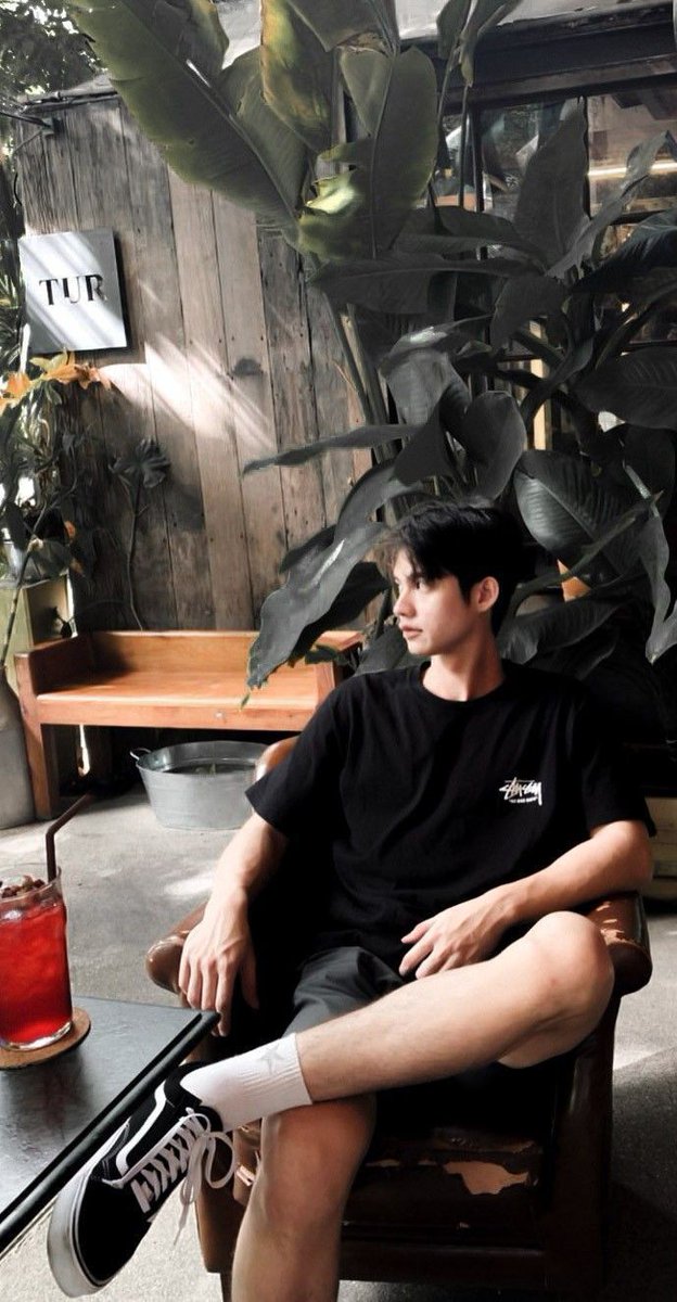 Mutualan? rt/like
Silahkan fambest 
#roleplayerindonesia #roleplayer #root #rootrp #mutualan #rpworld