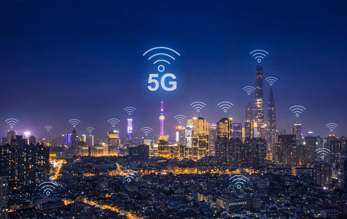 CommerceExpo's tweet photo. China's 5G development to empower more diverse industries in 2021

By 2020, all cities above the prefecture-level had full coverage of 5G networks, with more than 200 million 5G terminal connections and over 1,100 5G plus industrial internet projects. https://t.co/bgcfGDeIbO