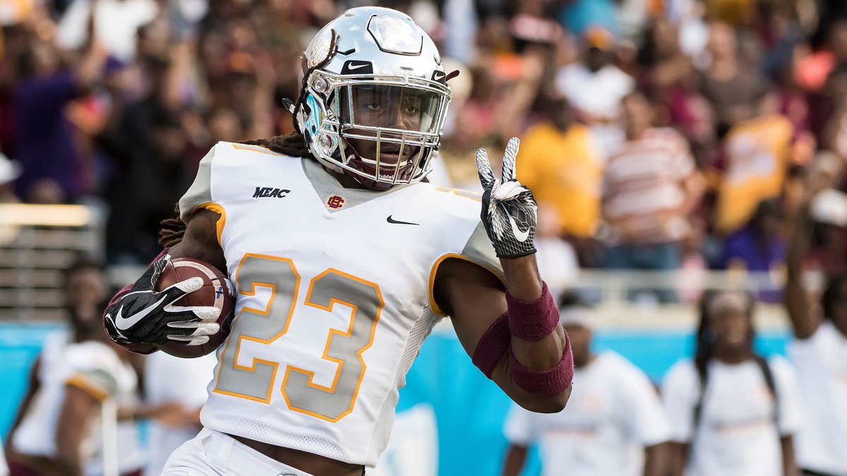 #AGTG Blessed to receive my 1st HBCU offer from Bethune Cookman University <a href="/CoachKirkMartin/">Kirk Martin</a> <a href="/CHHS_FOOTBALL/">CHHS Football</a>