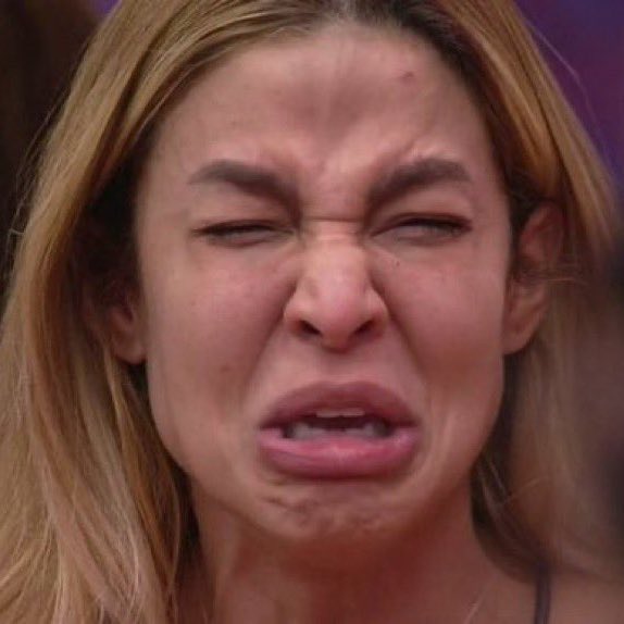 bicmuller's tweet photo. Eu nunca mais vou parar de rir kkkkkkkkkkkkkkkk #bbb21 https://t.co/dxujN56mko