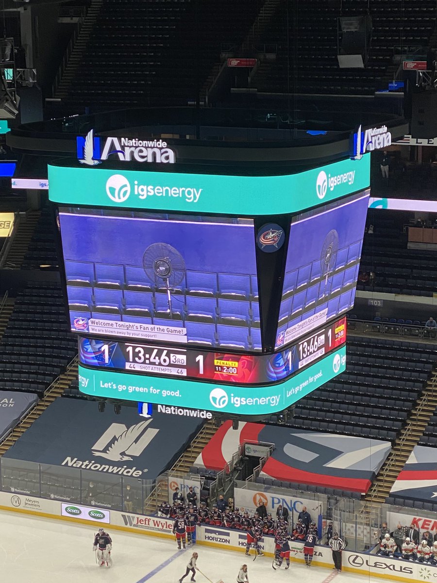 1stOhioBattery's tweet photo. The Blue Jackets welcomed tonight’s fan of the game during the timeout.

“We’re blown away by your support!” 😂 #CBJ https://t.co/68itM0XPqC