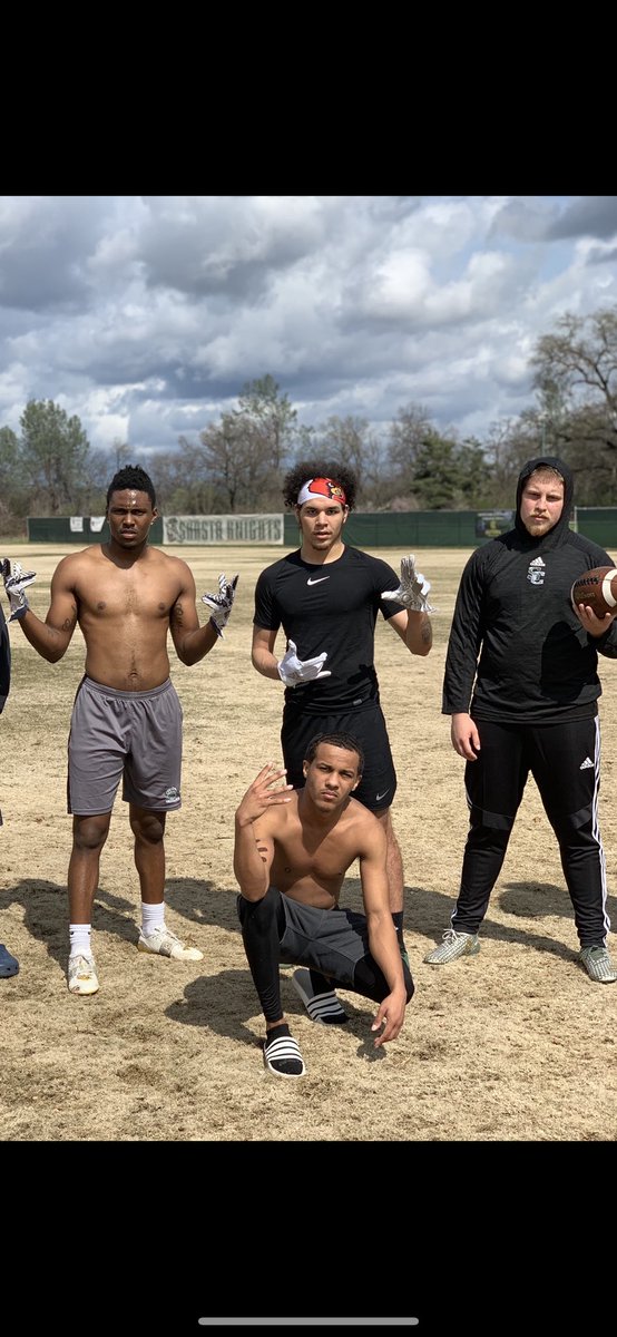 trelly_p's tweet image. This shit broke my heart Fr, i love you brudda we got yo daughter and yo name gone live thru all us down here 🤞🏾🖤🖤🖤#LLDB