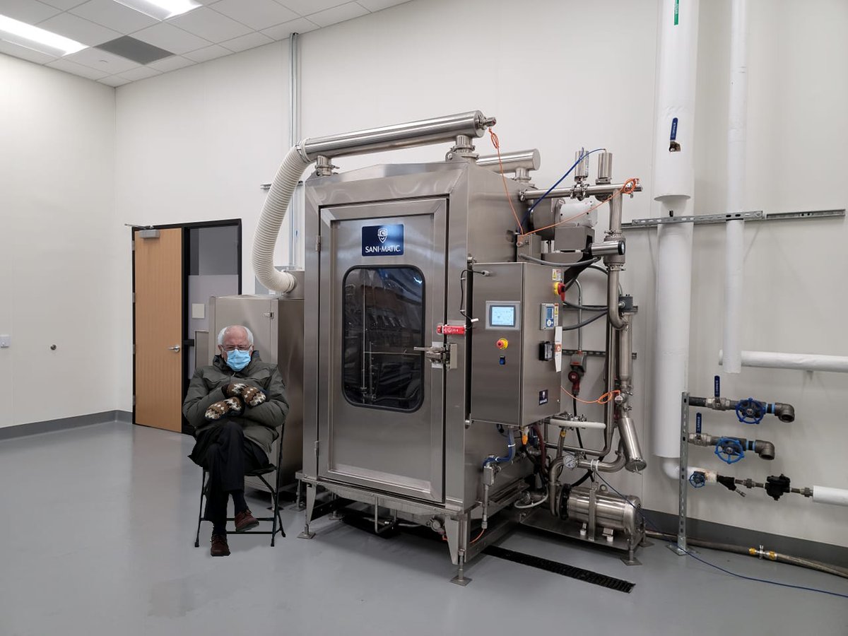 Bernie, anxiously waiting to remove his cleaned process parts from the SaniCab, so he can get back to production.

#berniesmittens #sanicab #cleaningconfidence