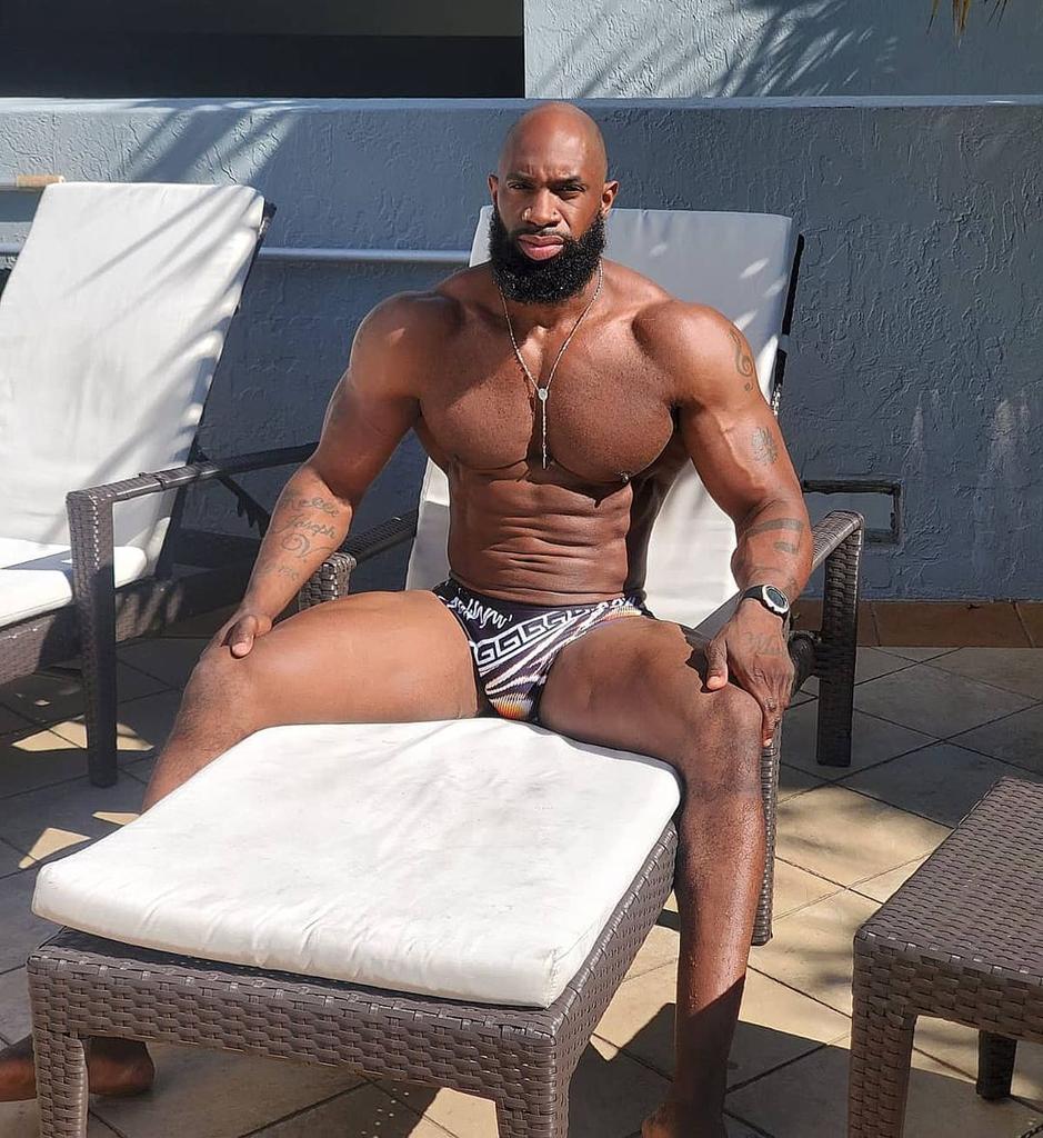 beardblackdaddy's tweet photo. New upload exclusive content!! 
Link on my bio 

Retweet and show daddy some love https://t.co/sxvN23Hz0E