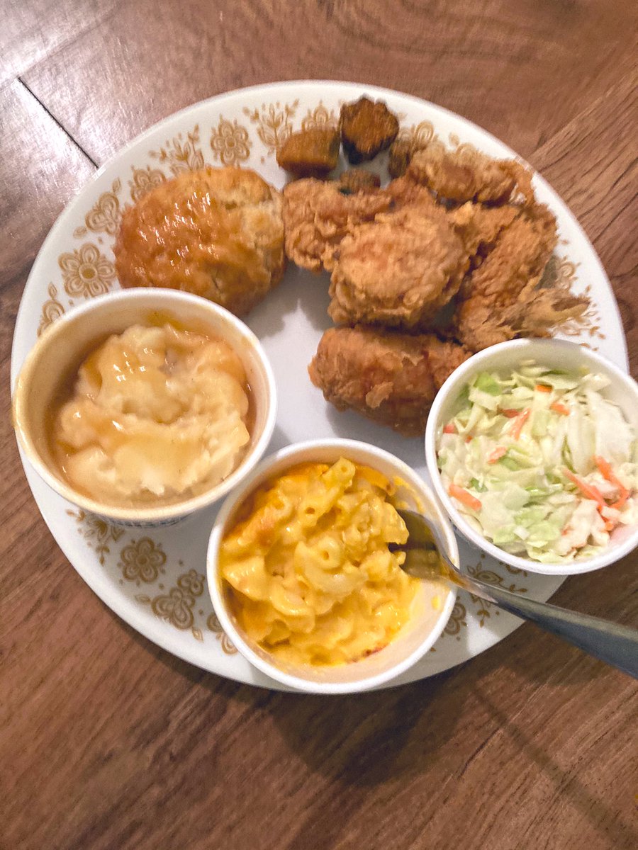 Julia__Gorman's tweet photo. I have officially arrived in Oklahoma and so far I’ve been working REALLY hard on expanding my food horizons. So far, I’ve had some local 🌮 Tex-Mex, Whataburger 🍔and tonight, Church’s Chicken (and I tried fried Okra!!)🍗🍗🍗Where should I hit next? https://t.co/4nRK65O2UQ