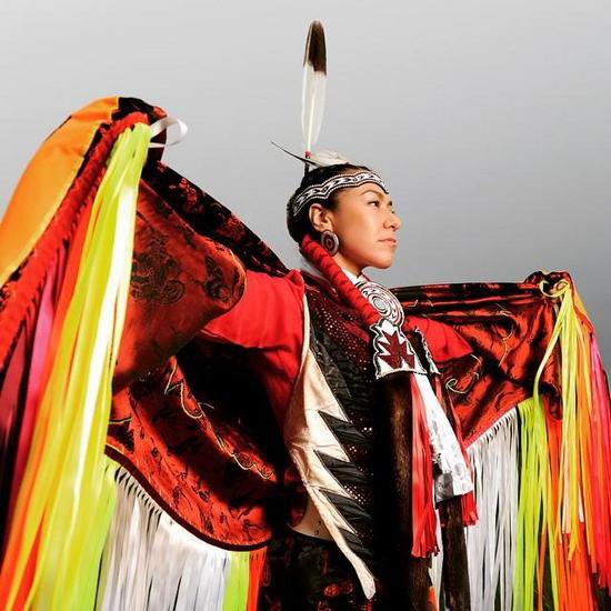 It’s this bad ass’ birthday today!ANGELA MIRACLE GLADUE is aNêhiyaw (Cree) Dance Artist. She’s been referred to as A Tribe Called Red's secret weapon.  @MissChiefRocka 
