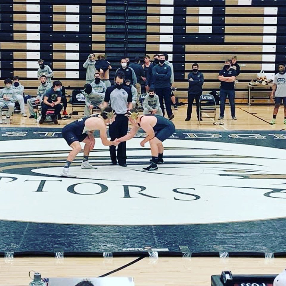 ERRWrestling's tweet photo. So good to see our Raptor Wrestlers back on the mat! https://t.co/IdWMIaH7tP