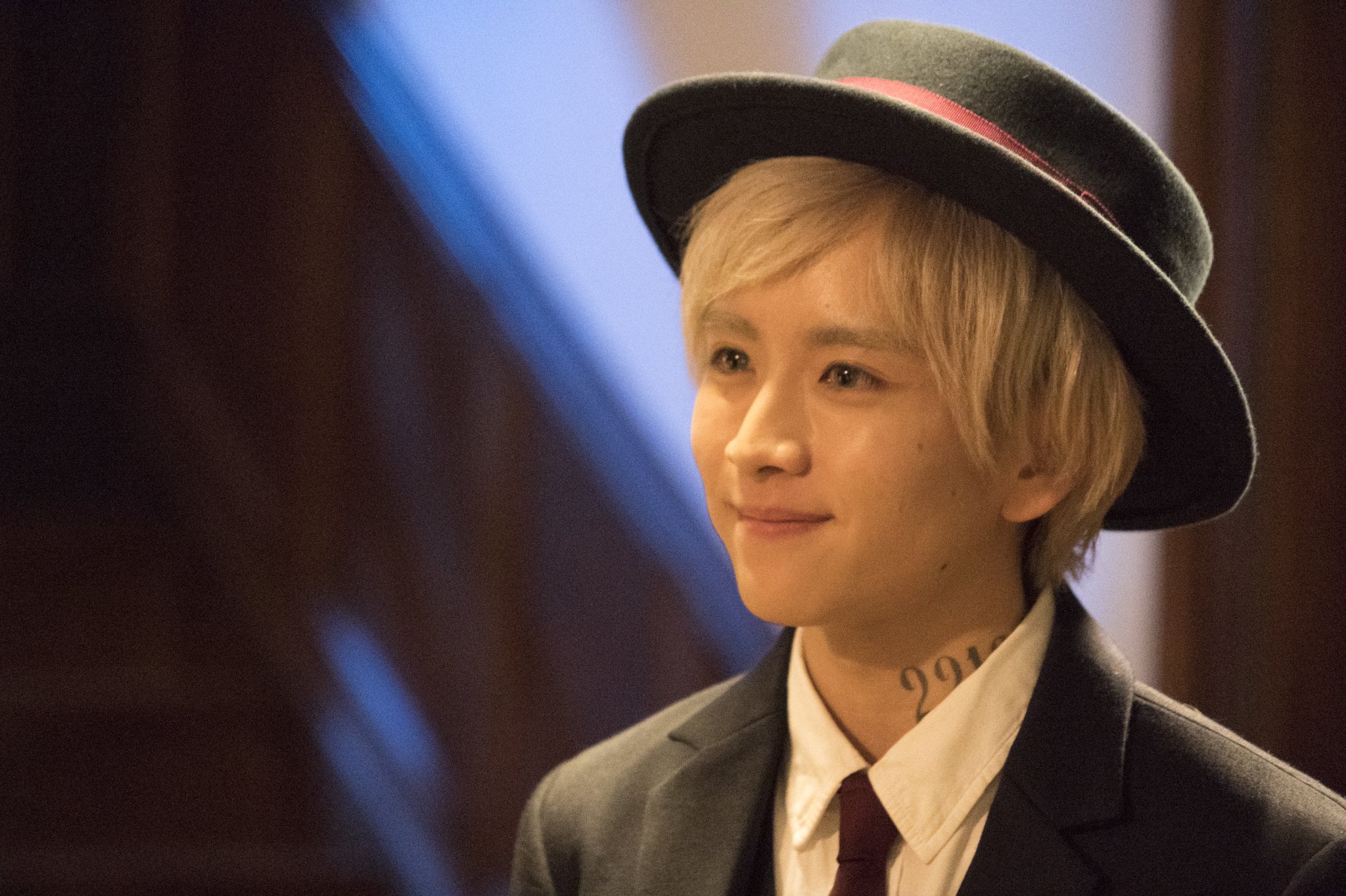 Twitter 上的 約束のネバーランド 公式 板垣さん Happy Birthday 昨日は ノーマンを演じた 板垣李光人 さん 19歳のお誕生日 普段から落ち着きのあるところが ノーマンとの共通点 本作を通し 役者として 更なる開花を遂げています 板垣さんにとって