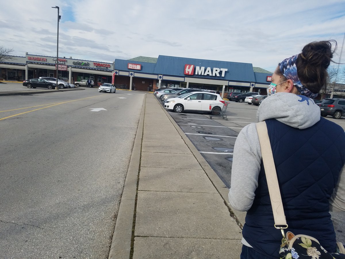 And we made it to the end of the line. With Sunday traffic, it only took us 35 minutes, end to end. We got to eat at their little market (first time eating out since September!), and got the stuff for hot pot!Mmmmmm....