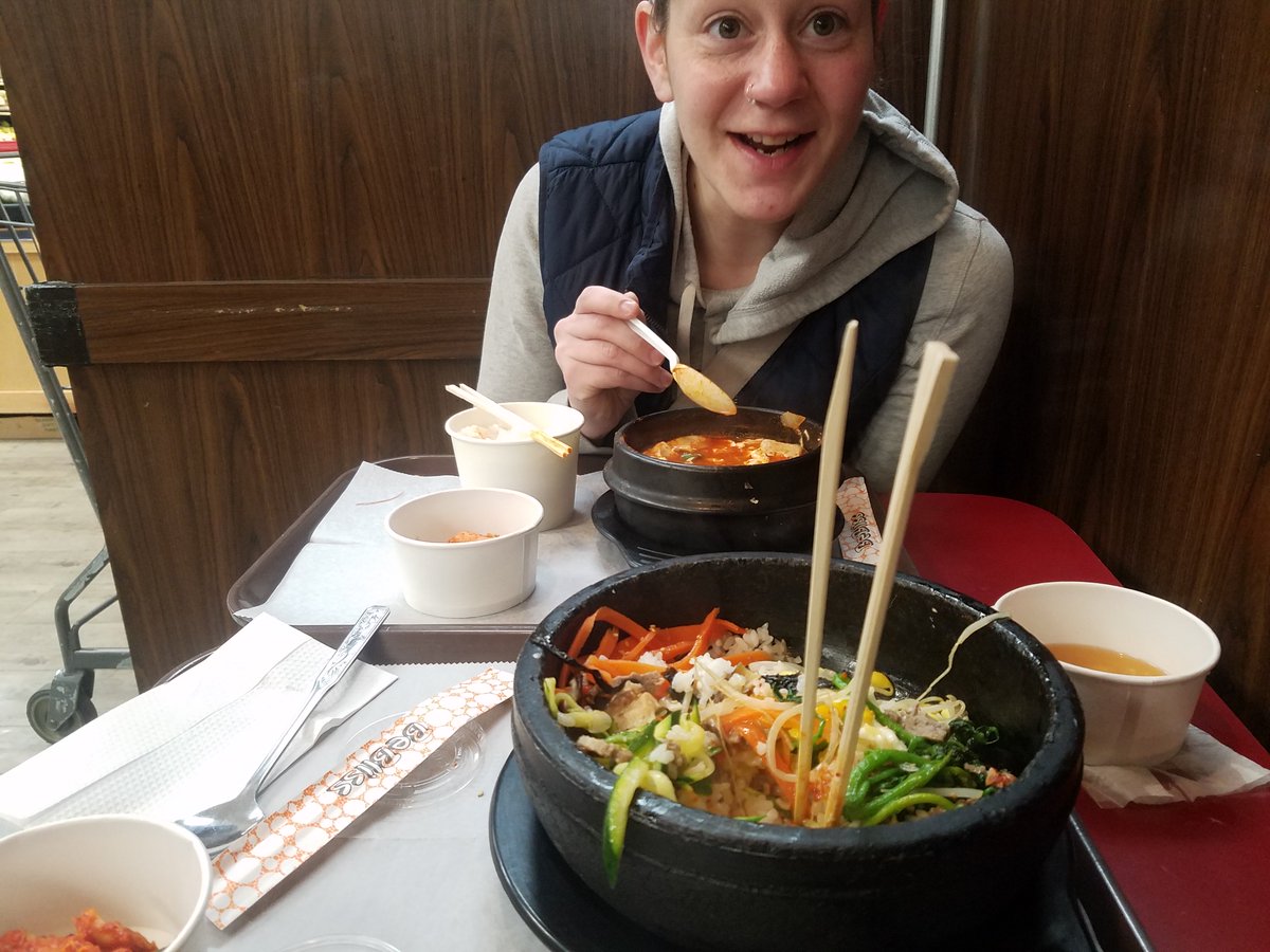 And we made it to the end of the line. With Sunday traffic, it only took us 35 minutes, end to end. We got to eat at their little market (first time eating out since September!), and got the stuff for hot pot!Mmmmmm....