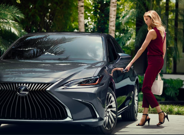 LexusofLasVegas's tweet photo. What emotions does your vehicle inspire? Are you experiencing amazing?
#TBT #LexusES #ES #Lexus #LexusOfLasVegas #LuxuryLifestyle #LasVegas #Vegas #Luxury #LexusPride #LexusNation #LOLV https://t.co/Ja7V7SvGdi