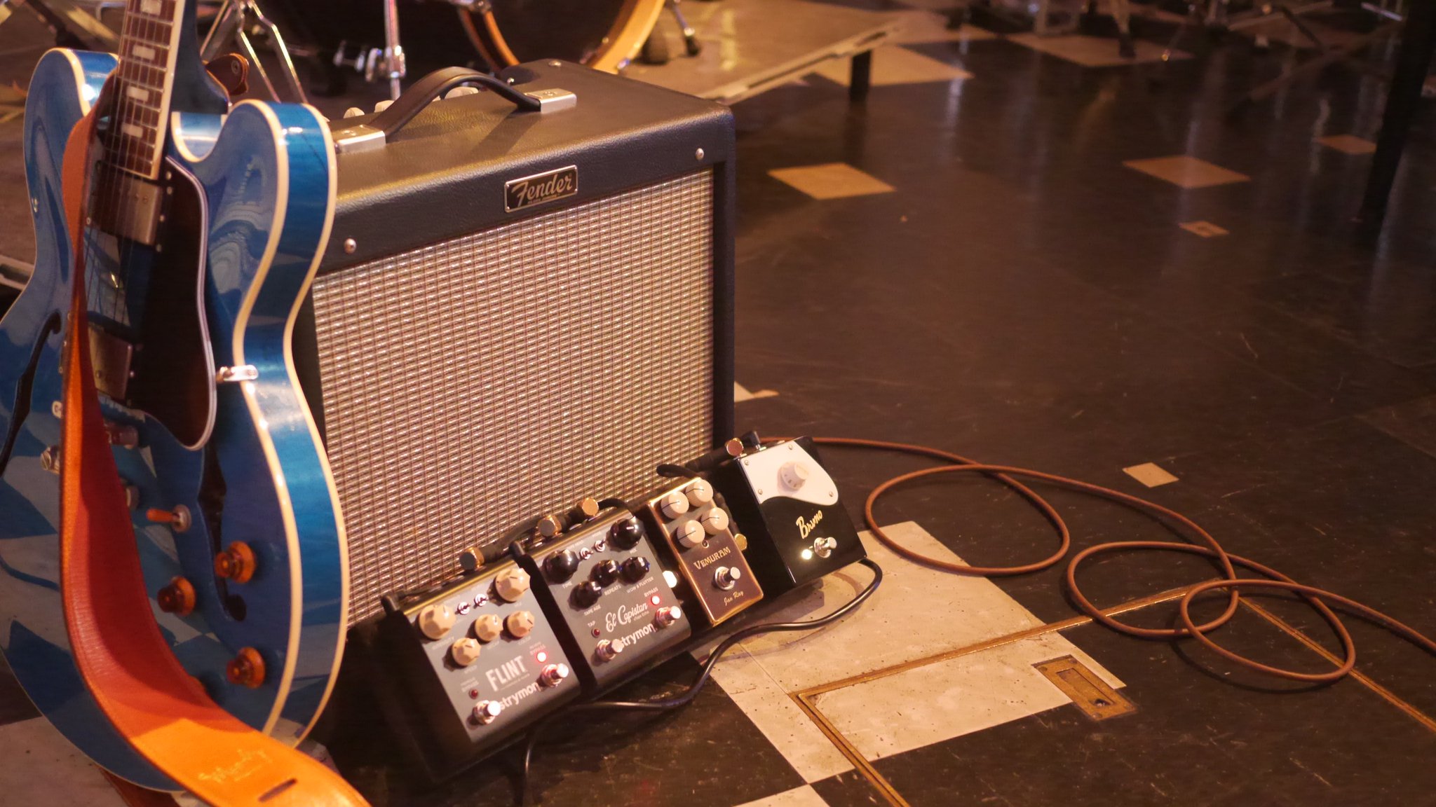 FENDER ( フェンダー ) Micro Compressor 送料無料 | サウンドハウス