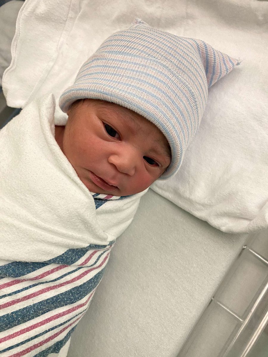 __MarkTaruc's tweet image. I can't wait to meet you Amelia Jasmine K. You're already surrounded by so much love