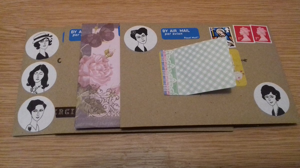 SunSparks4's tweet photo. Today's outgoing happy mail is on its way to USA, Netherlands and Denmark! ๐
#happymail #igglemail #letters #leterwriting #penpalooza #friendship https://t.co/SAr3yC902X